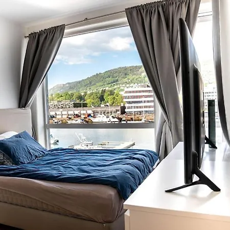 Modern Waterfront Leilighet Bergen
